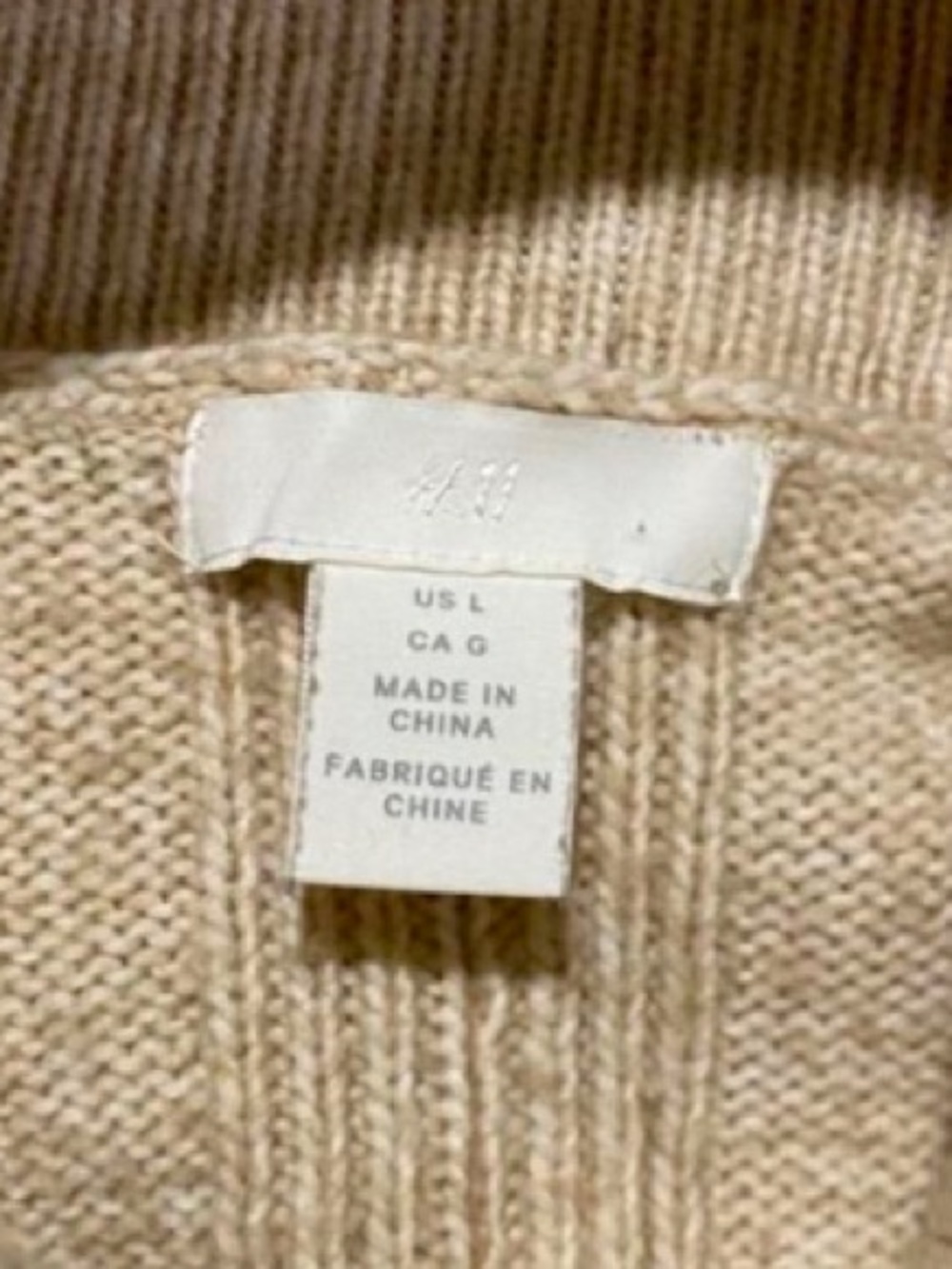 H&M Sweater - Picture 2 of 4